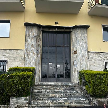 Chiaia Bilocale Panoramico Nápoles Exterior foto